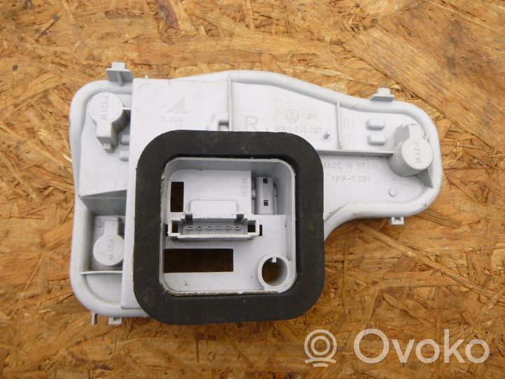 Volkswagen Cross Polo Porte ampoule de feu arrière 6R0945258A