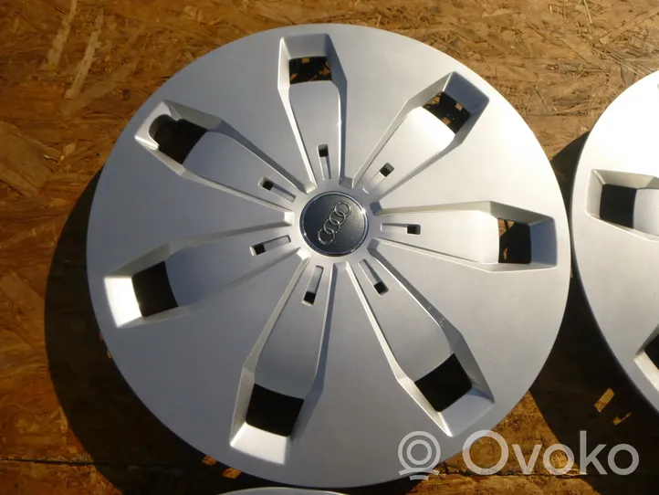 Audi Q2 - R 16 riteņa dekoratīvais disks (-i) 81A601147