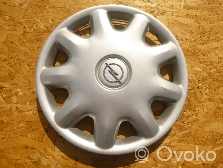 Opel Astra G R15 wheel hub/cap/trim 90498213