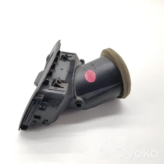 Volvo V70 Copertura griglia di ventilazione cruscotto 3409375