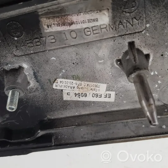 BMW 5 E60 E61 Dekoratyvinė apdailos juostelė 70631340