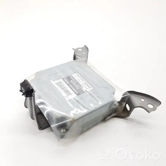 Toyota Corolla Verso E121 Vaihdelaatikon ohjainlaite/moduuli 8953547020