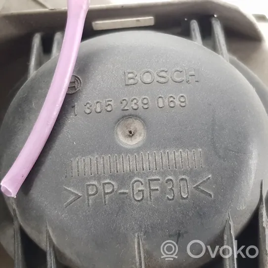 Mercedes-Benz A W168 Lampa przednia 0301152212