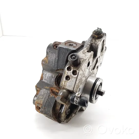 Volvo XC70 Polttoaineen ruiskutuksen suurpainepumppu 0445010111