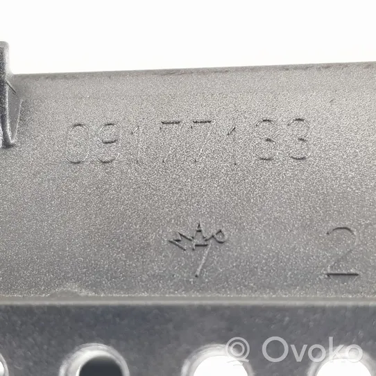 Opel Signum Copertura griglia di ventilazione cruscotto 230635620