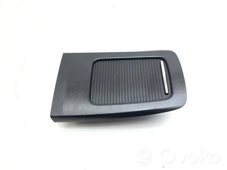 BMW 3 E92 E93 Handschuhfach 5116696094