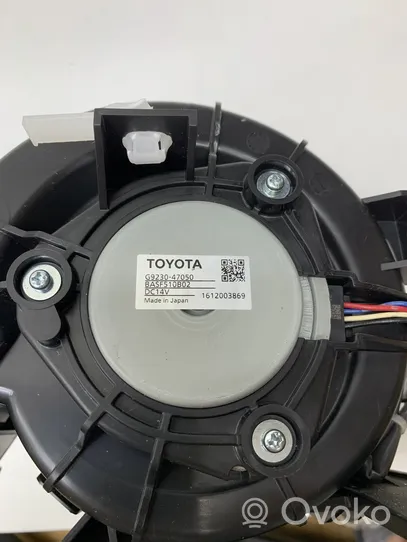 Toyota Prius (XW50) Pečiuko ventiliatorius/ putikas G923047050