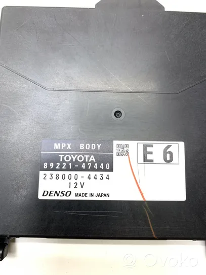 Toyota Prius (XW50) Other devices 8922147440