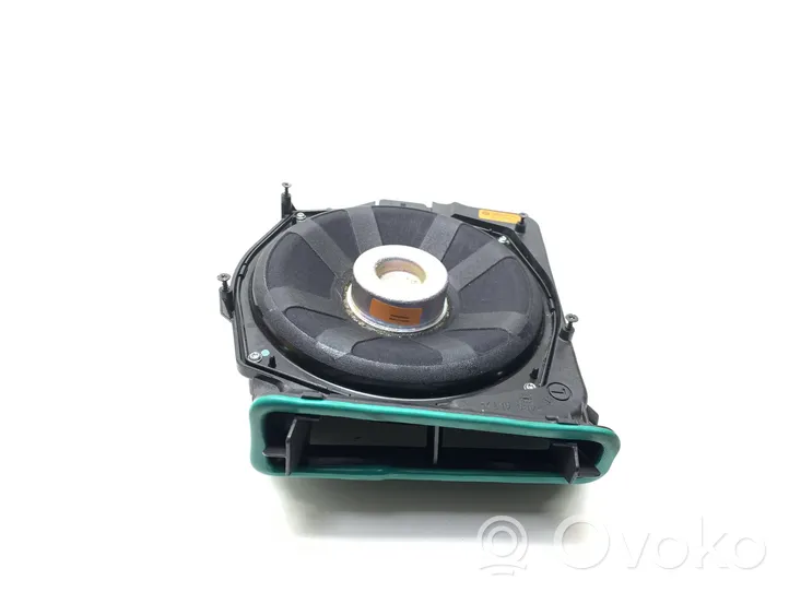 BMW 5 G30 G31 Subwoofer-bassokaiutin 6801075