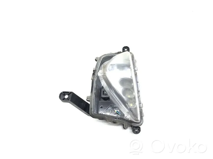 Toyota Prius (XW50) Front fog light 1153970687