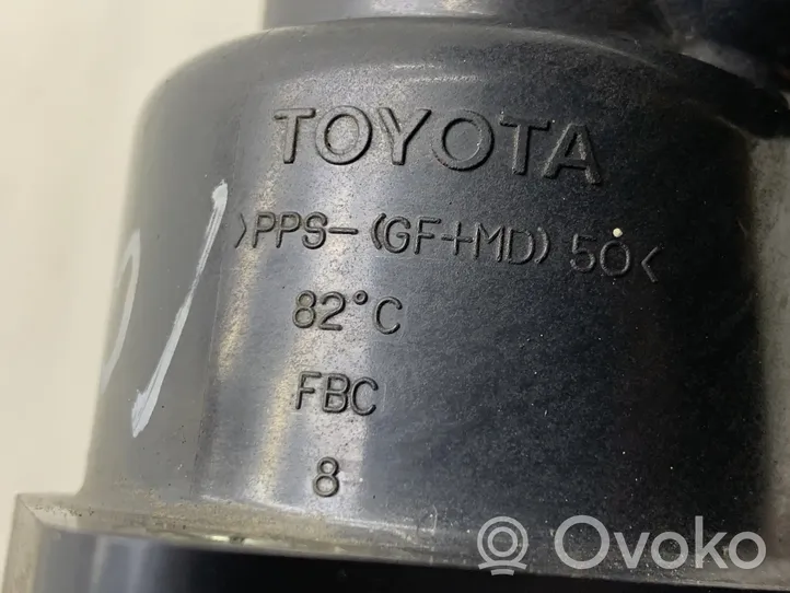 Toyota Prius (XW50) Boîtier de thermostat 