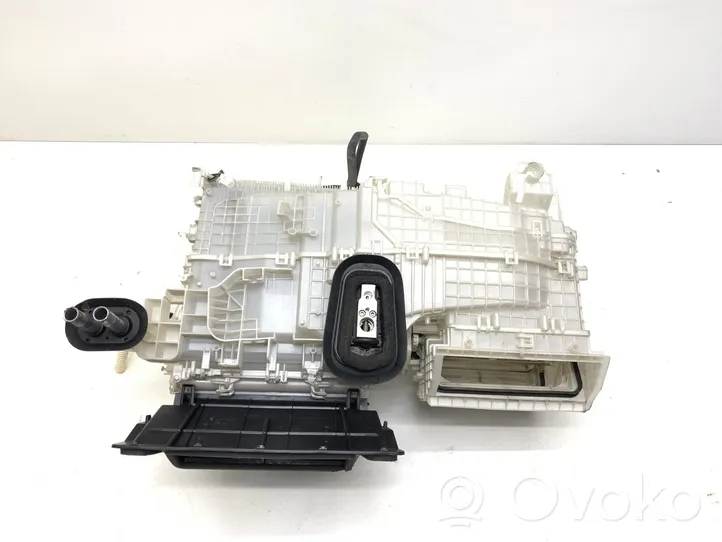 Toyota Prius (XW50) Bloc de chauffage complet 8701047330