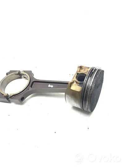 Jaguar XK8 - XKR Piston 3248