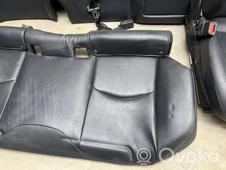 Toyota Prius (XW50) Kit intérieur 8219147160