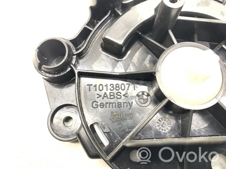 BMW 4 F32 F33 Zawór kolektora ssącego T1013807T