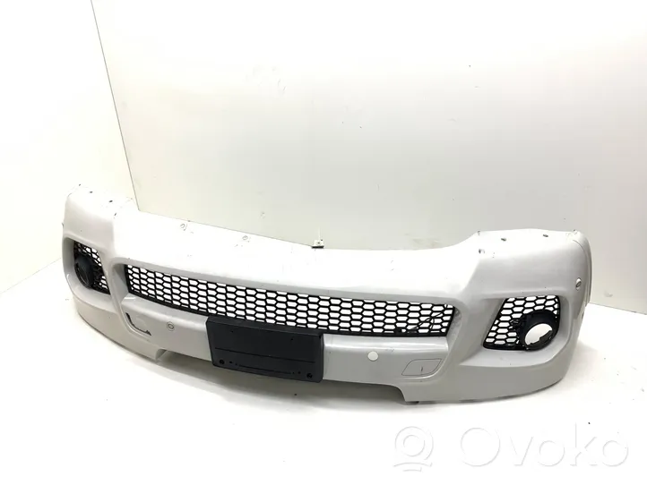 BMW X5 E70 Zderzak przedni 8047316