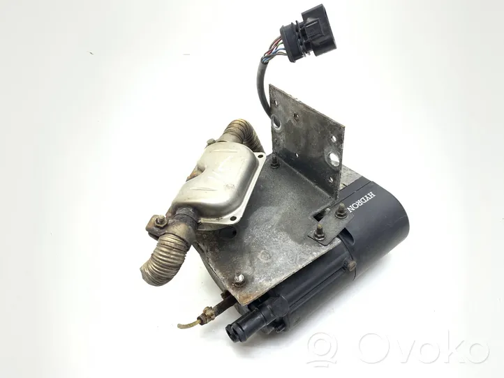 Volkswagen Golf V Auxiliary pre-heater (Webasto) 