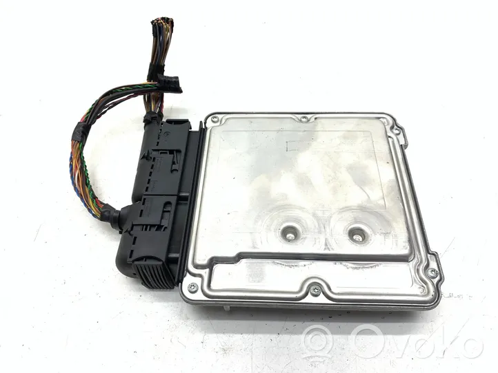 Volkswagen Transporter - Caravelle T5 Calculateur moteur ECU 070906016