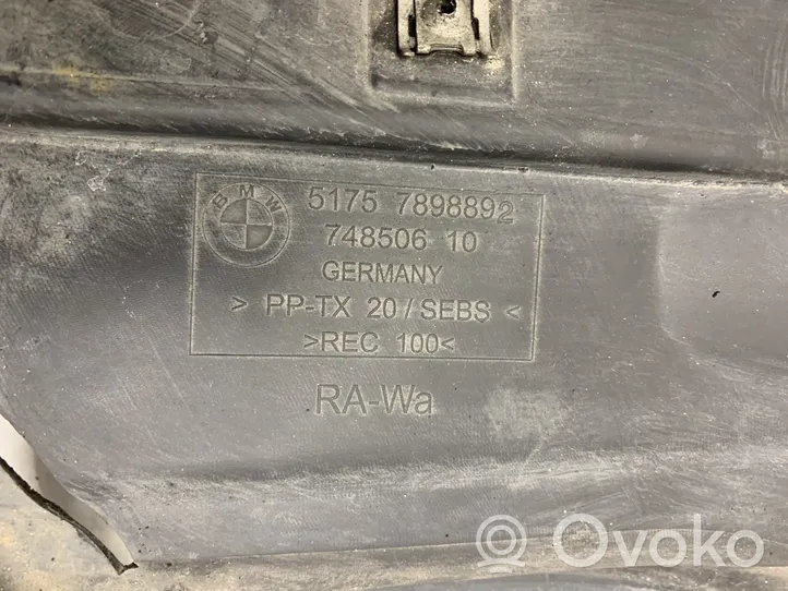 BMW 7 F01 F02 F03 F04 Etupyörän sisälokasuojat 7898892