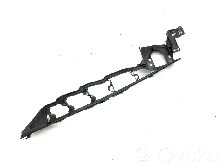 BMW X5 E70 Supporto di montaggio del parafango 7157989