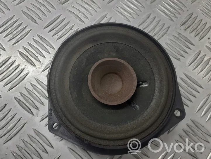 Opel Zafira B Enceinte subwoofer 90379280