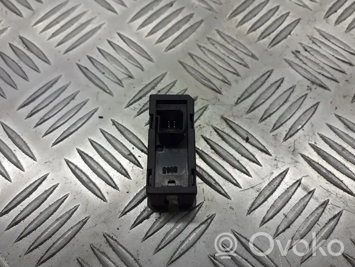 Opel Zafira B Przełącznik / Przycisk otwierania szyb 13197131