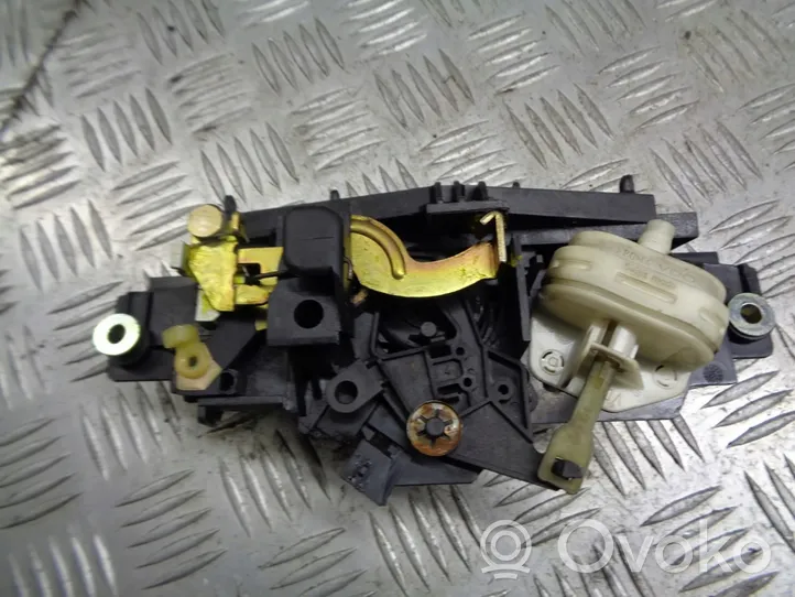 Audi A3 S3 8L Tailgate opening switch 8D9827565H