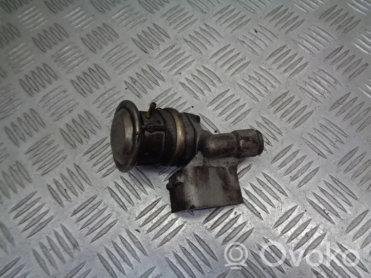 Audi A4 S4 B5 8D EGR vožtuvas 06B131101