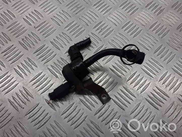 Citroen C3 Picasso Turboahtimen magneettiventtiili V754196180-03