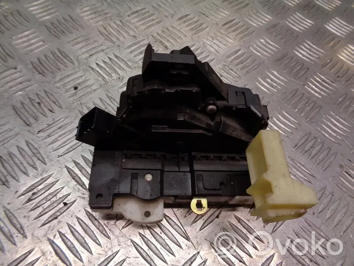 Ford Mondeo Mk III Rear door lock 