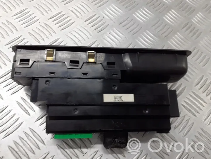 Volvo S80 Quarter vent window switch 9467627