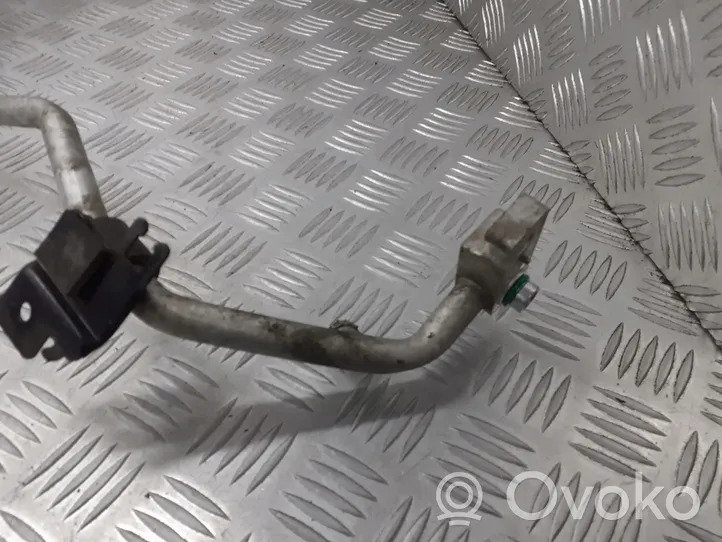 Hyundai Getz Трубка (трубки)/ шланг (шланги) кондиционера воздуха 