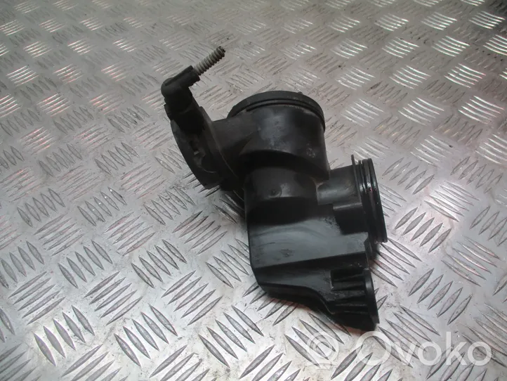 Volkswagen Polo IV 9N3 Separatore dello sfiato dell’olio 036103464