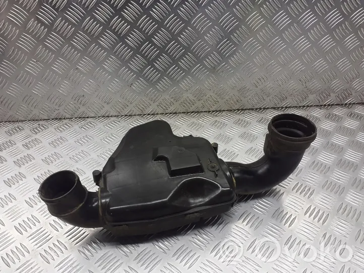 Peugeot 206 CC Support, boîtier de filtre à air 9639205880