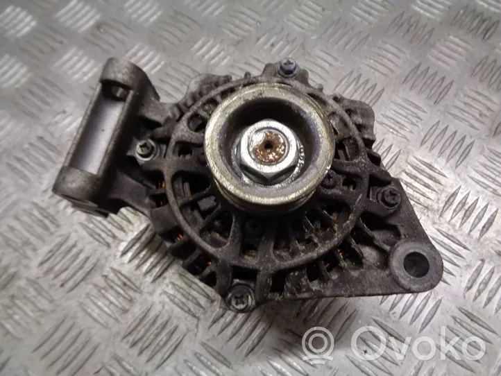 Mazda 2 Generatore/alternatore 2S6T-10300-CB