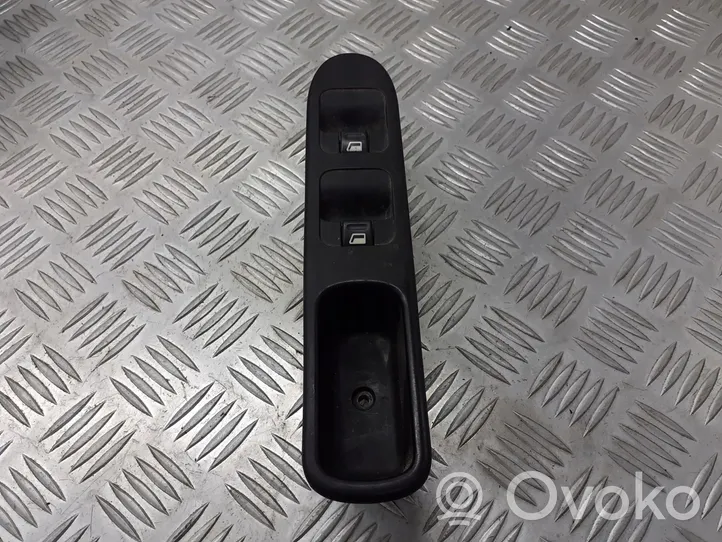 Peugeot 307 Support bouton lève vitre porte avant BRAK