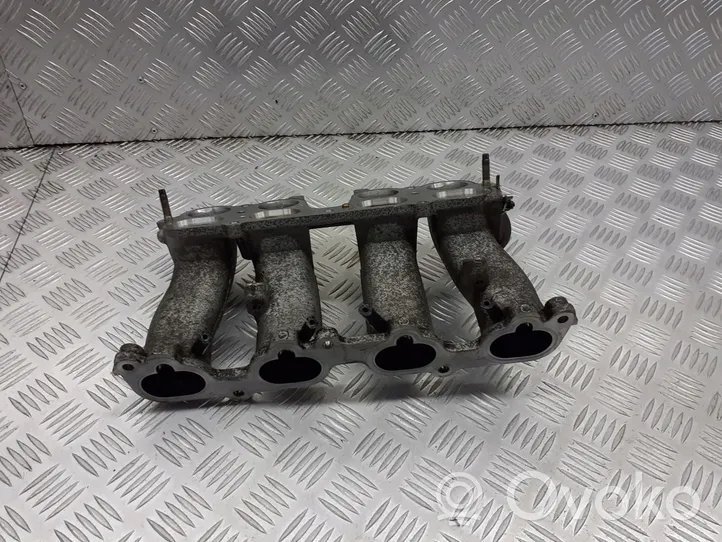 Nissan Altima Intake manifold 