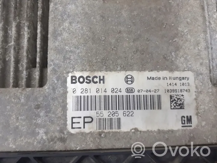 Opel Zafira B Unité de commande, module ECU de moteur 55205622