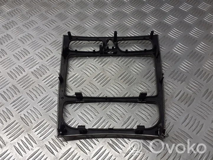 Mercedes-Benz C W203 Console centrale, commande de multimédia l'unité principale A2036802439