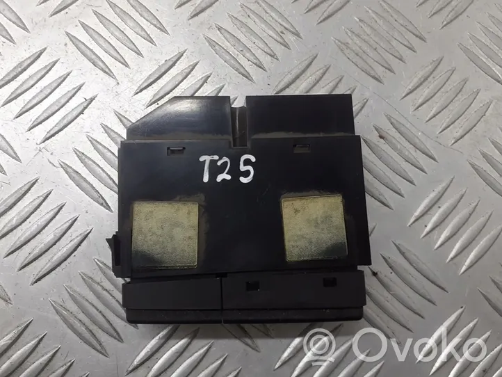 Toyota Avensis T220 Kit interrupteurs 84790-05130-C