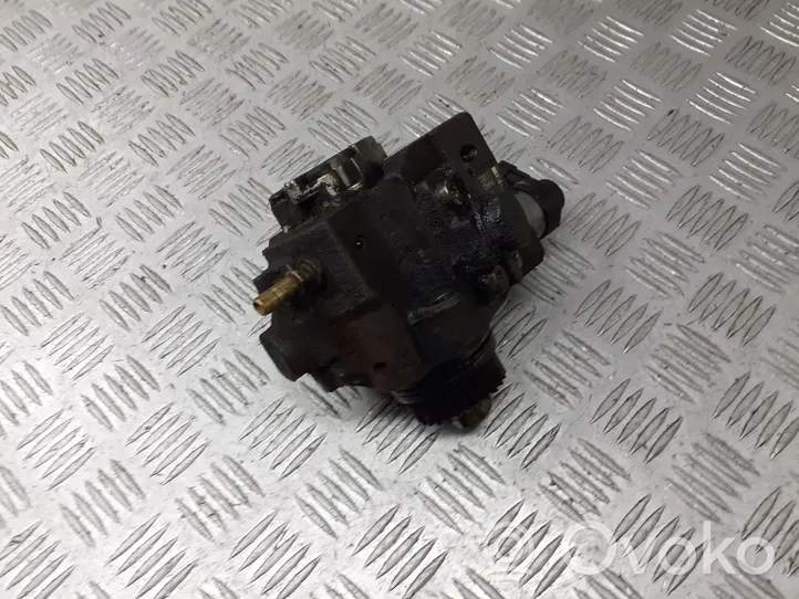 Renault Koleos II Polttoaineen ruiskutuksen suurpainepumppu 8200690744