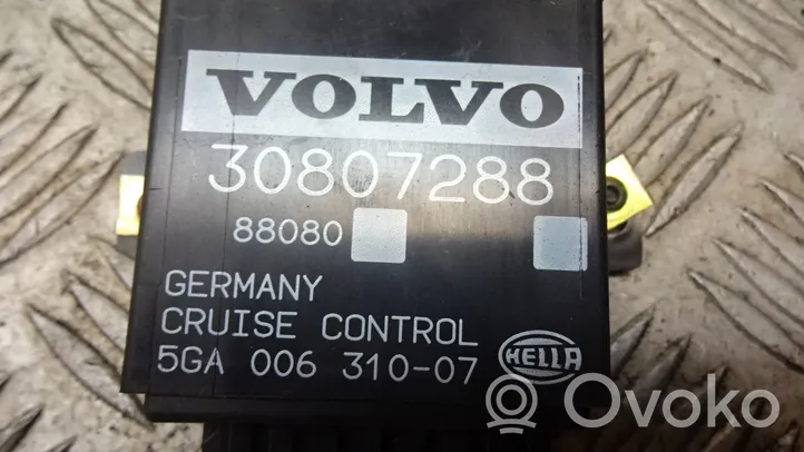 Volvo S40, V40 Vakionopeussäätimen rele 30807288