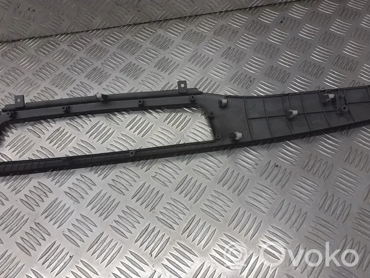 Mitsubishi Lancer Kita panelės detalė MR532228