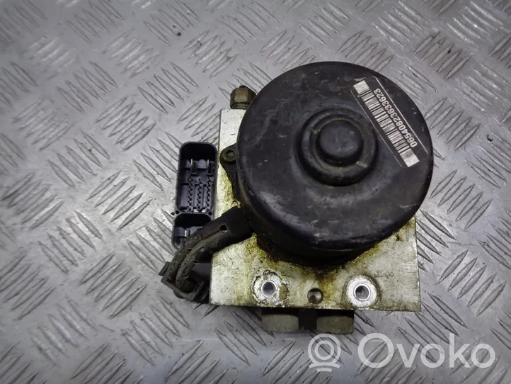 Dodge Grand Caravan ABS Pump 04686702AE