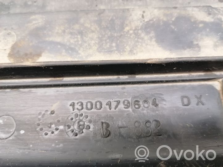 Peugeot Boxer Takapuskurin kulmaosan verhoilu 1300179604