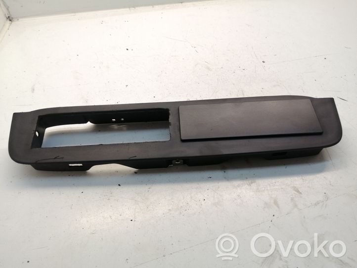 Ford Transit Otras partes del panel de instrumentos YC15V047A04ABW