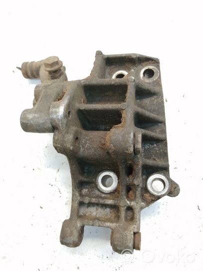 Renault Master II Generator/alternator bracket 7700300376