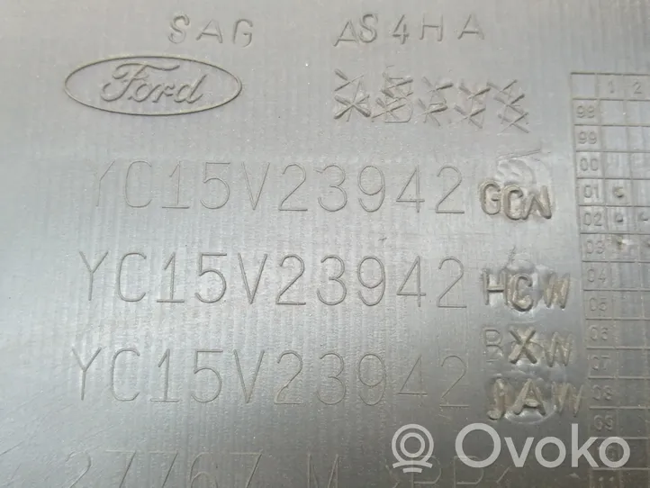 Ford Transit Boczki / Poszycie drzwi przednich YC15V23942GCW