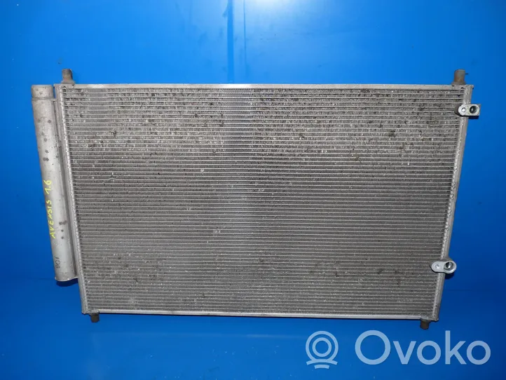 Toyota Avensis T270 Radiateur condenseur de climatisation 