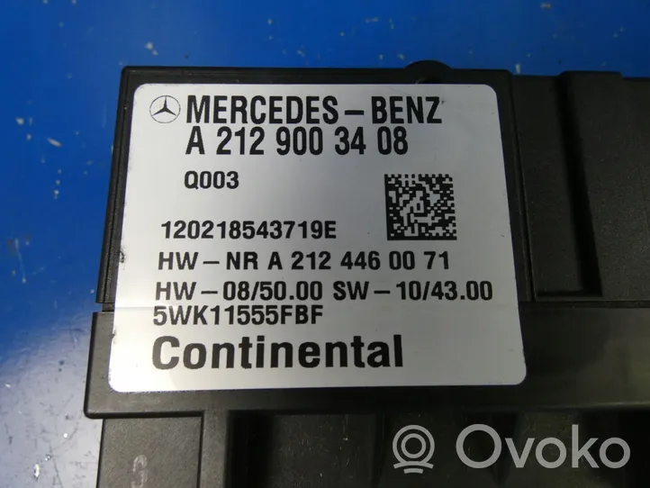 Mercedes-Benz CLS C218 X218 Degalų (kuro) siurblio valdymo blokas A2129003408